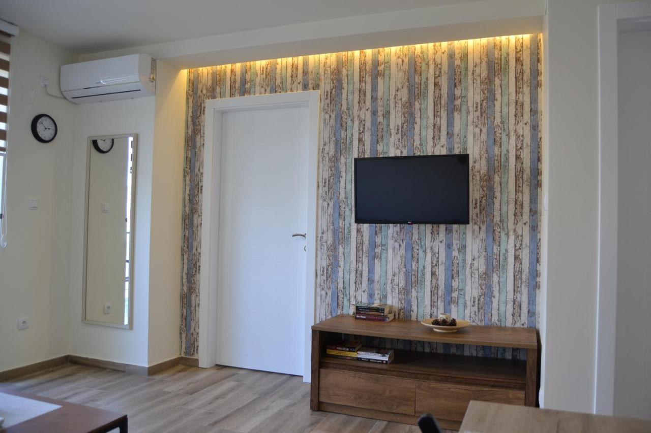 Apartman Alisa Veliko Gradište Esterno foto